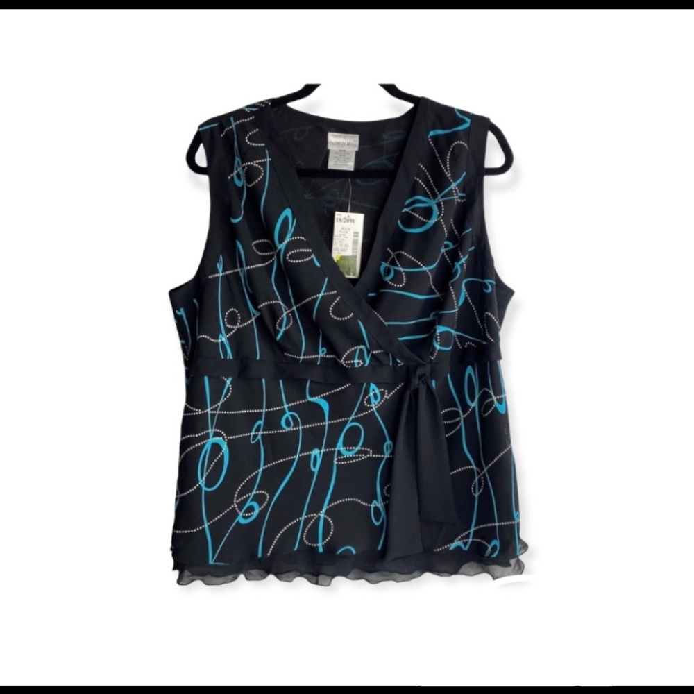 FASHION BUG SLEEVELESS DRESSY TOP NWT